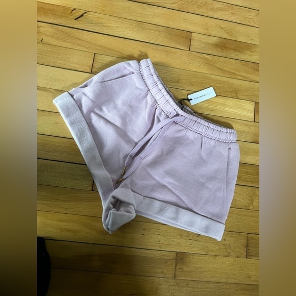 NWT WEWOREWHAT Revolve solid sweat short in solid lilac - Picture 3 of 8